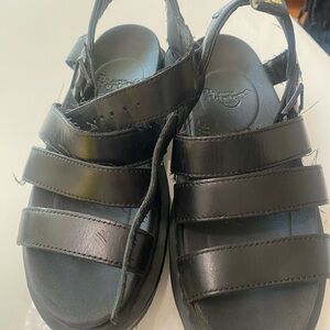 Dr. Martens sandals Softwair sz 8